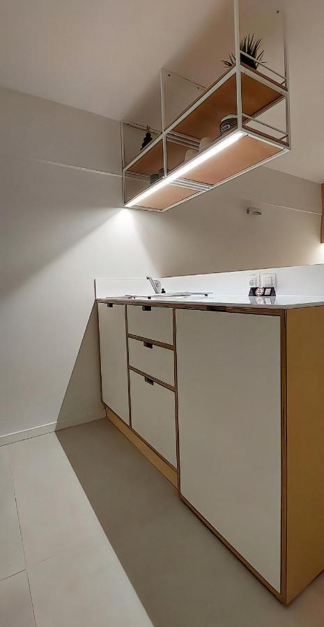 Urban Hide Apartment Thessaloniki Exterior photo